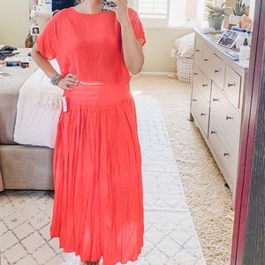 Midi skirt (matching top on sale too)